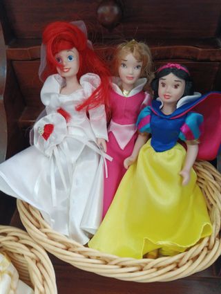 Lote 5 Muñecas Porcelana Disney Colección