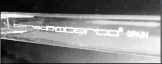 Gafas de sol beige y azules