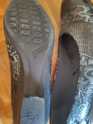 Zapatos Pitillos cómodos, negro dibujo plateado