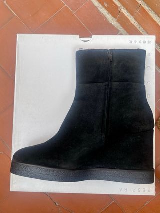 Botines Geox Ante Cuña Negro Talla 41
