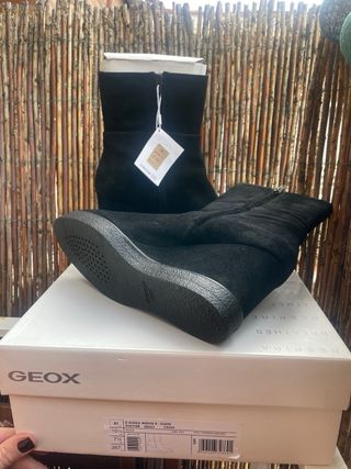 Botines Geox Ante Cuña Negro Talla 41