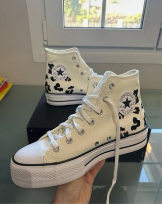 Converse leopardo beige talla 41