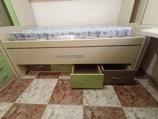 Dormitorio juvenil completo. Con colchones de 1'80