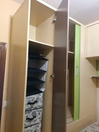 Dormitorio juvenil completo. Con colchones de 1'80