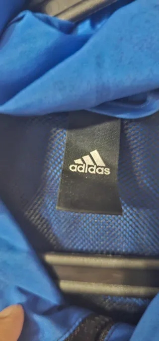 Chaleco Adidas Azul y Negro con Capucha