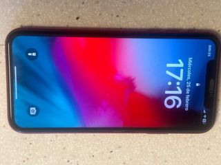 iPhone XR Rosso Batteria 91% Con cavo e caricabatterie