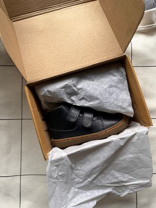 Botas Oranginekinder forradas novas 23