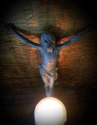 Antigua figura de Jesucristo