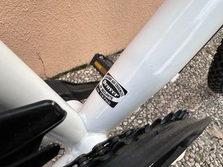 Bicicleta niña montaña rosa y blanca