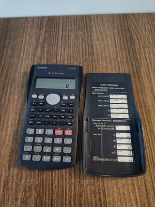 Calculadora Casio fx-82MS