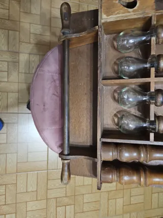 Antigüedad especiero madera y cristal