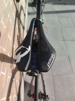 Bicicleta BH de carbono