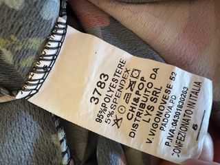 Vestito lungo floreale con spalle scoperte