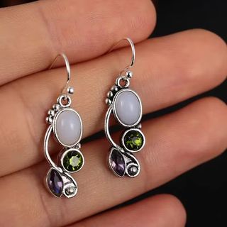Pendientes piedra luna, amatista, peridoto.