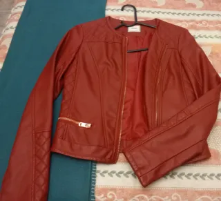 Cazadora Piel Roja Talla M Pimkie