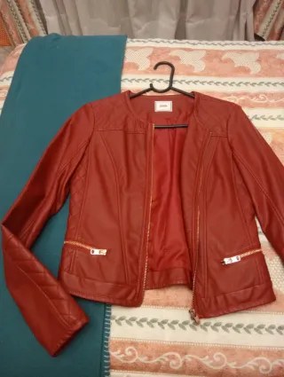 Cazadora Piel Roja Talla M Pimkie