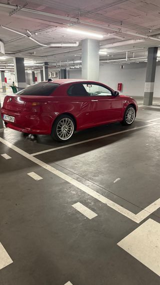Alfa Romeo GT 2005