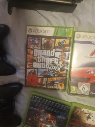 Lote Xbox 360: 2 mandos, 4 juegos y transformador