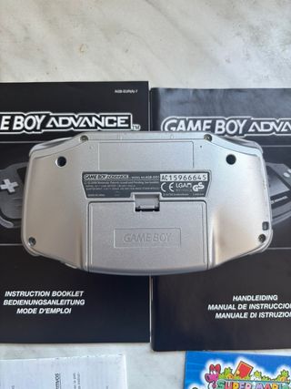 Nintendo Game Boy Advance Edición Platino