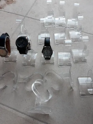 Lote de 3 Relojes (Plata y Negro)