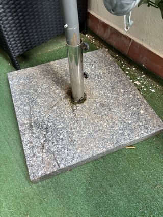 Sombrilla grande terraza roja