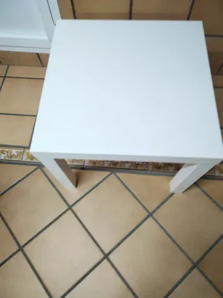 Tavolo basso bianco Ikea