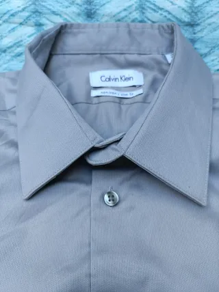 Calvin Klein Camisa Manga Larga Gris Clás