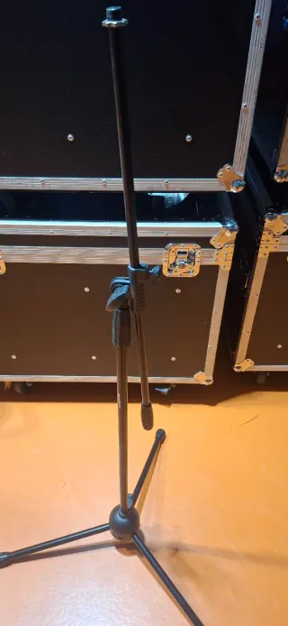 Soporte Micrófono Negro Hierro