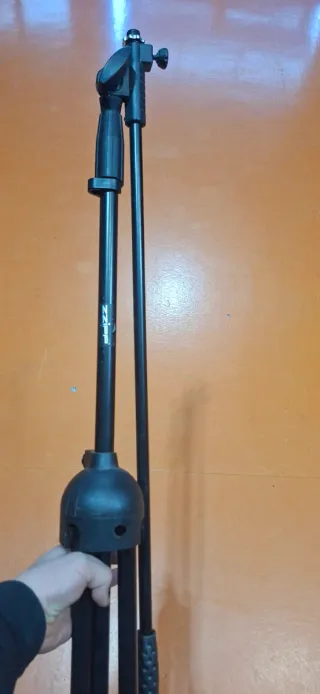 Soporte Micrófono Negro Hierro