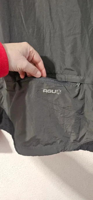 Chaqueta AGU Negra