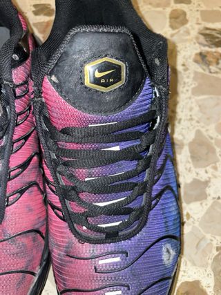 Nike Air Max Plus (TN) Sneakers