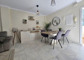 Casa adosada en venta en Parque de la Paloma en Benalmádena