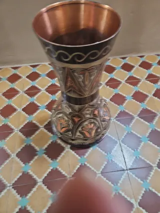 Tarambuca artesanal decorada de cobre