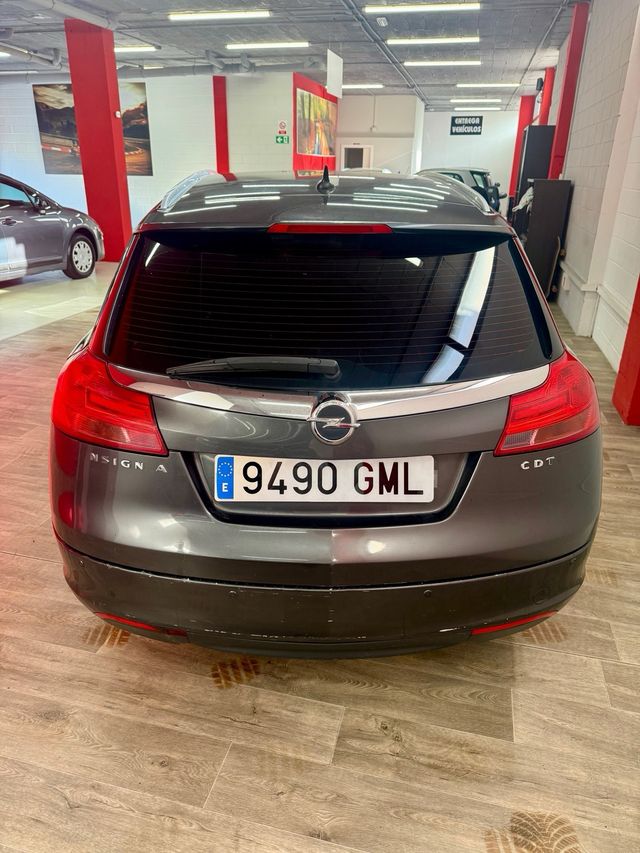 Opel Insignia 2009
