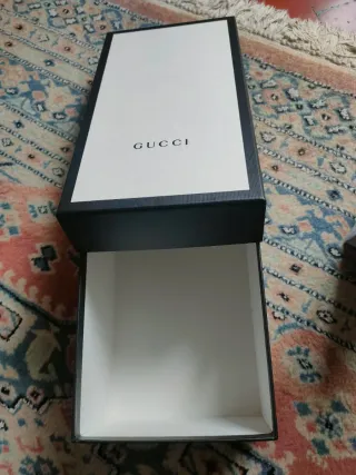 Caja Gucci Negra y Blanca