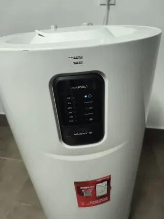 Termo Eléctrico Ariston Lydos Wifi 100L