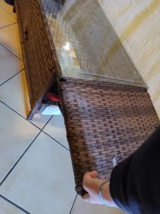 Mesa centro baúl mimbre y cristal