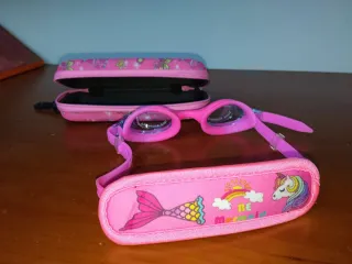 Gafas de natación infantiles con funda