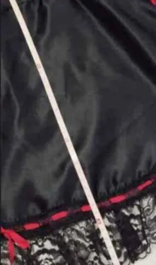 Delantal negro hecho a mano