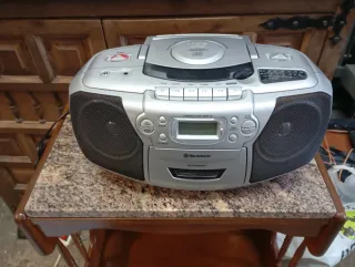 Radio CD Cassette Roadstar Plata