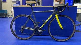 Bicicleta Cannondale CAAD 12
