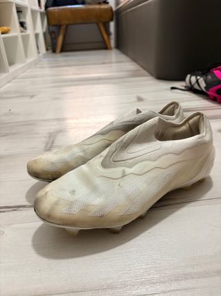 Botas de fútbol Adidas F50 ligeras