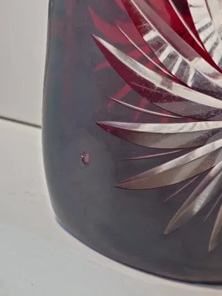 Jarrón de cristal tallado con retrato