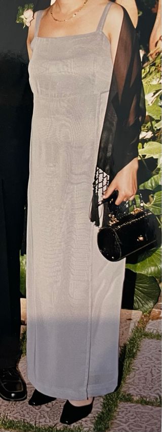 Vestido largo fiesta gris perla