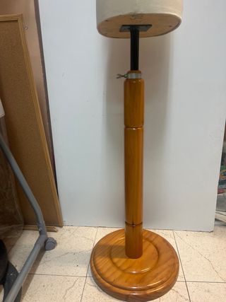 ALQUILER Maniquí Adulta (Color Crudo).