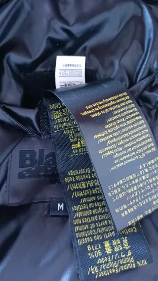 Chaqueta Blauer negra acolchada con capucha