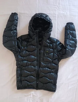 Chaqueta Blauer negra acolchada con capucha