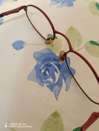 Occhiali da vista Luxottica montatura rossa