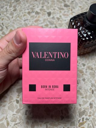 Valentino Donna Born In Roma Intense