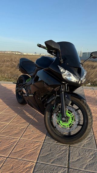 Kawasaki ER6F 2011 Negra